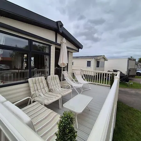 Amazing 2Bedroom Caravan In Lincoln, Tattershall Exterior photo