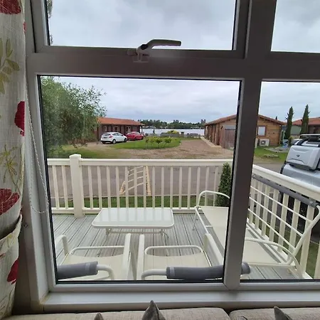 Amazing 2Bedroom Caravan In Lincoln, Tattershall Exterior photo